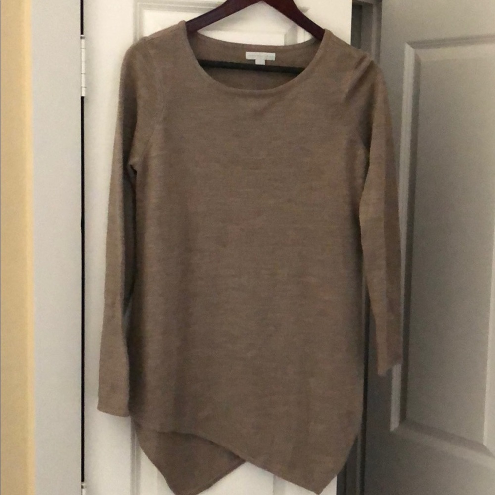 New York & Company light sweater